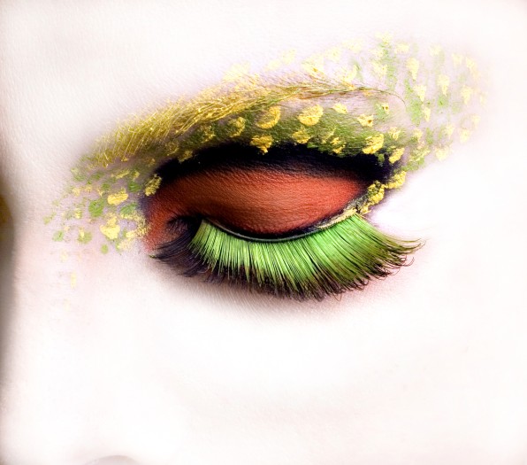 Inglot -World Campaigne